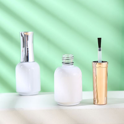 Glass Uv Gel Nail Polish Bottle with Silver Gold Cap 7ml 9ml 11ml 12ml 15ml Customized Logo Accepted Base Material Glass
